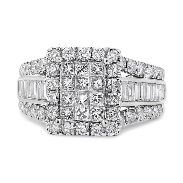 Modern and glamorous, this beautiful cocktail ring her a central cluster of natural, princess-cut diamonds and is flanked...