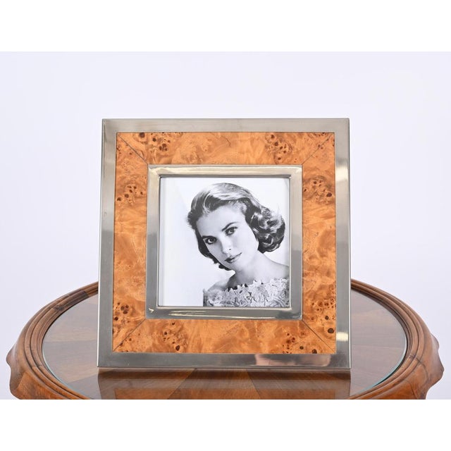 Mid-Century Italian Square Picture Frame in Burl and Chrome by Tommaso Barbi, 1970s For Sale - Image 12 of 15