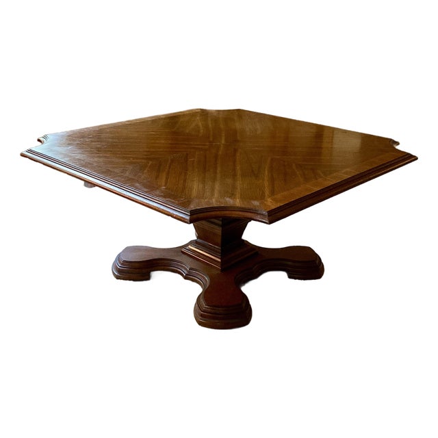 Vintage Thomasville Mahogany Coffee Table With Pedestal Base and Marquetry Top For Sale