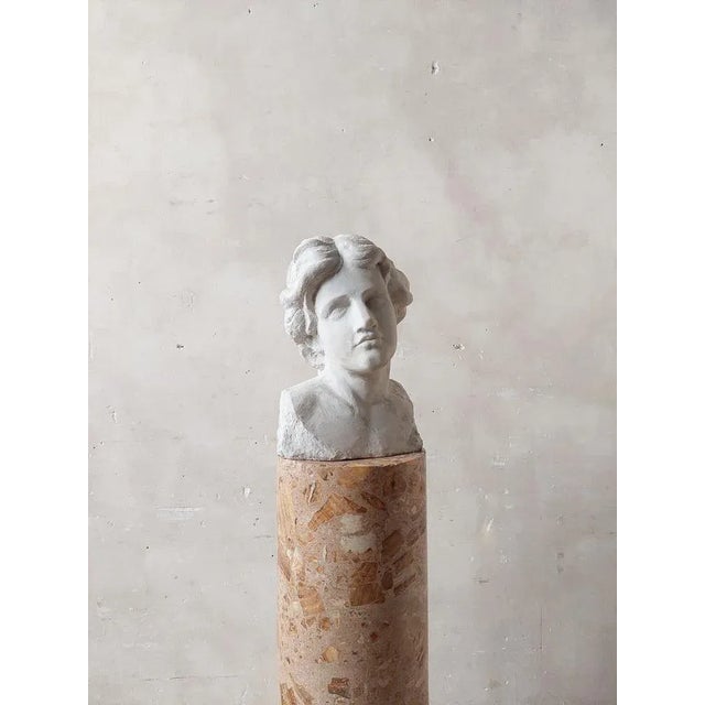 Antique carrara marble hand-carved bust in white statuario quality marble. h 47 x w 32 x d 29 cm