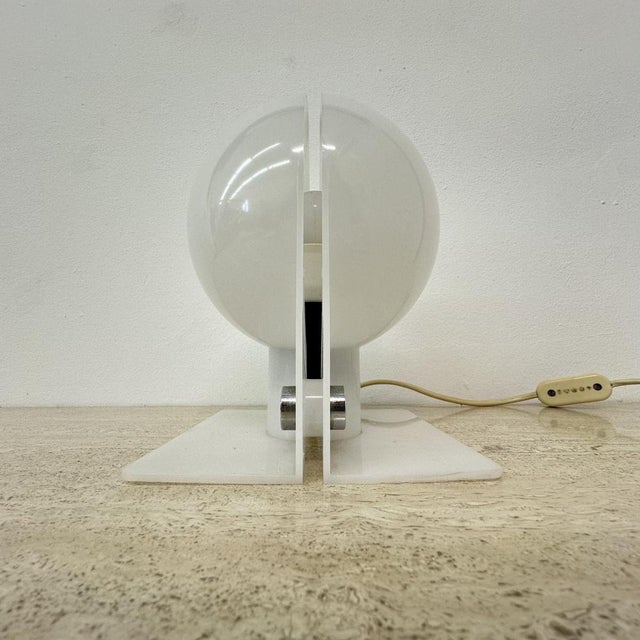 Vintage Sirio Table Lamp by Sergio Brazzoli for Guzzini, 1970s For Sale - Image 13 of 15
