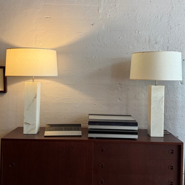 1980s Post Modern Marble Block Column Table Lamp For Sale In New York - Image 6 of 7
