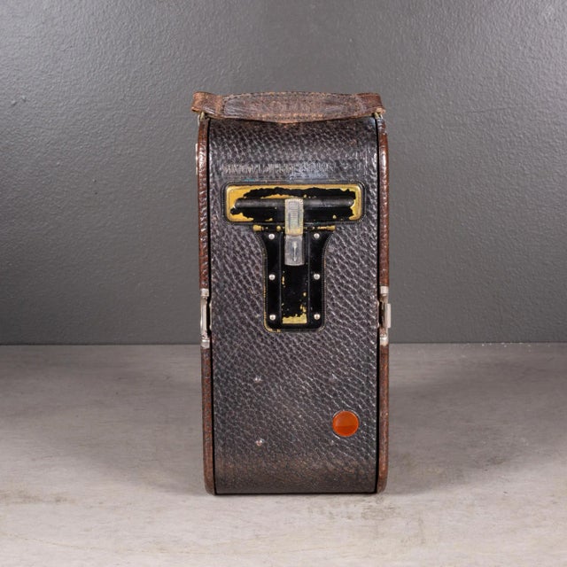 Large Antique Kodak No. 2c Folding Pocket Camera With Original Leather Case C.1914 For Sale - Image 10 of 11