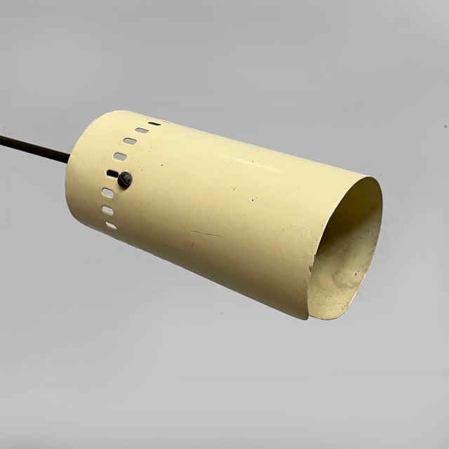 Mid-Century Modern Italian Adjustable Wall Lamp in Metal and Brass, 1950s For Sale - Image 4 of 18