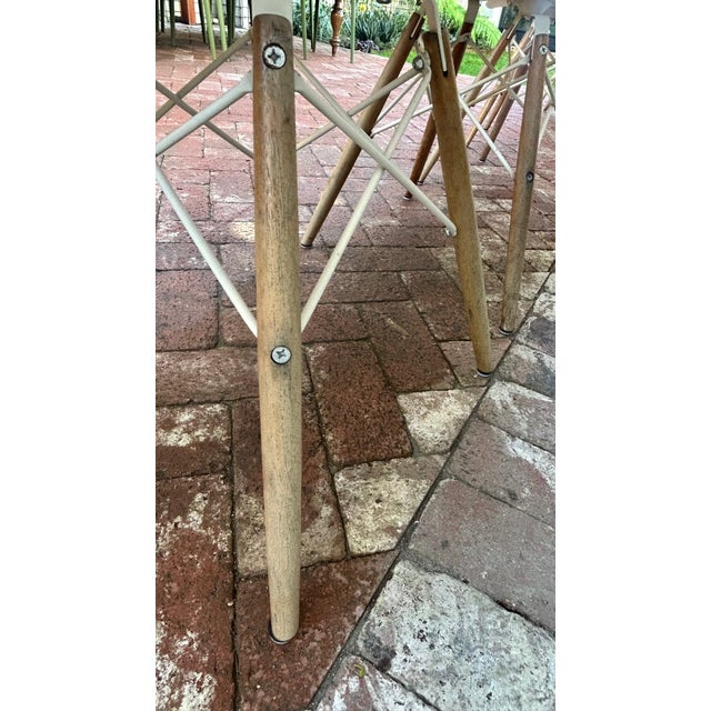 Eames Molded Fiberglass Chair Set For Sale - Image 15 of 17