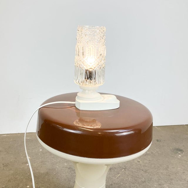 Glass Bag on Plastic Base Table Lamp from Saku, 1970s For Sale - Image 3 of 11