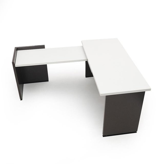 Desk from the Graphis series, designed by Osvaldo Borsani in collaboration with Eugenio Gerli for Tecno, produced in the...