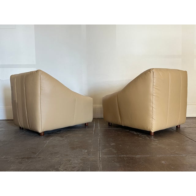 Beige Vintage 1980's Post Modern Leather Lounge Chairs For Sale - Image 8 of 12