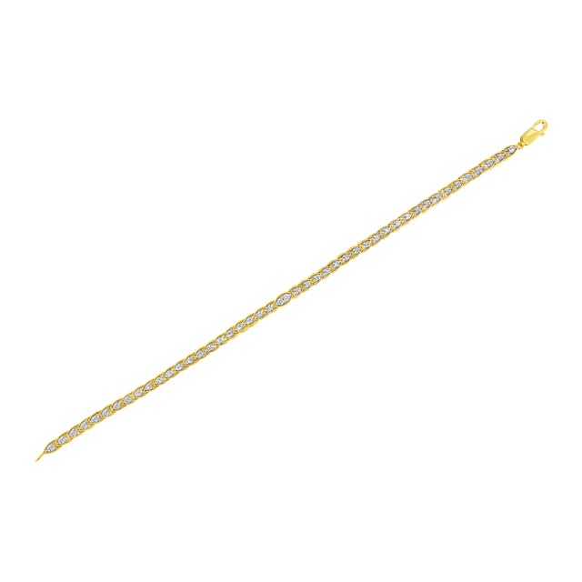 Early 21st Century 10K Yellow Gold Plated .925 Sterling Silver 1 cttw Prong-Set Diamond Pear Shape Link Bracelet (I-J Color, I1-I2 Clarity) - 7.25" For Sale - Image 5 of 7