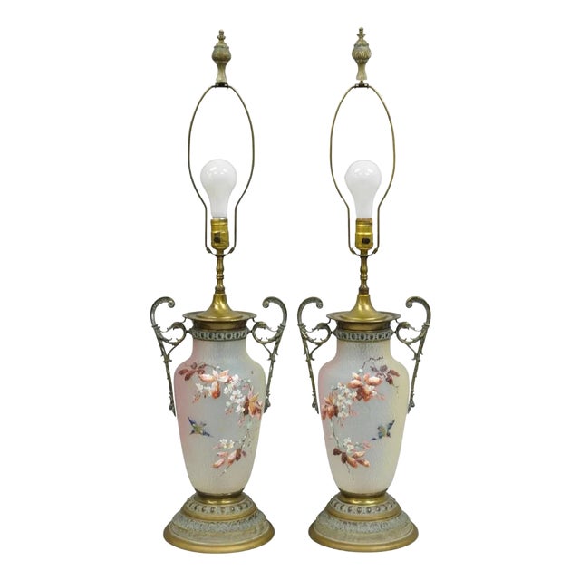 Early 20th Century Antique English Victorian Rainbow Glass Hand Painted Birds Table Lamp - A Pair For Sale