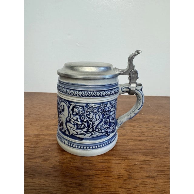 1970s Liberty Blue Betsy Ross Tea Set Cups Creamers Sugar Bowl England Lot 9 Pcs For Sale In Philadelphia - Image 6 of 15