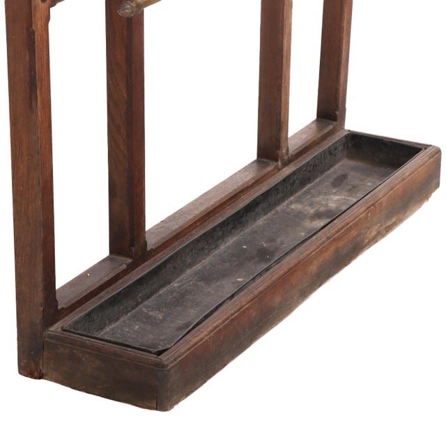 A French Gothic Style Twisted Oak Hall Rack, C. 1870. For Sale In Philadelphia - Image 6 of 8