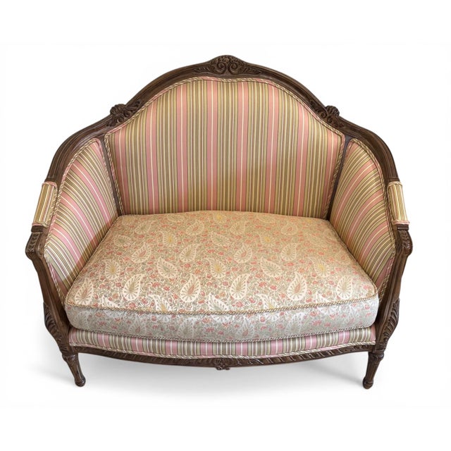 Vintage Thomasville French Provincial Carved Wood Settee For Sale - Image 9 of 18