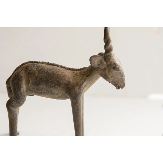 Vintage African Antelope Sculpture For Sale In New York - Image 6 of 7
