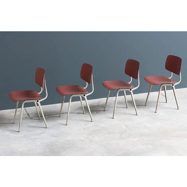 1950s Marron Revolt Chairs by Friso Kramer for Ahrend de Cirkel, Set of 4 For Sale - Image 5 of 7