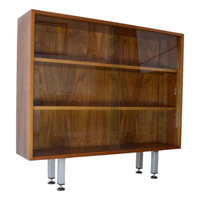 Display Bookcase in Walnut, 1960s For Sale