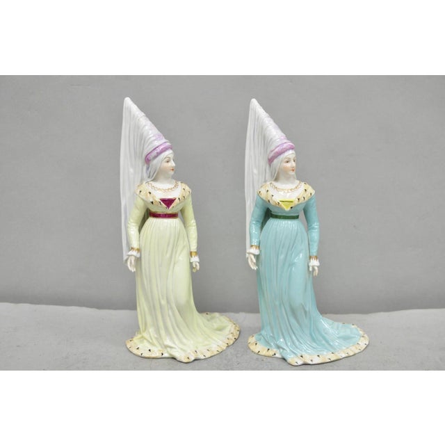 Antique Carl Thieme Potschappel German Dresden Porcelain Medieval Lady Figurine For Sale - Image 12 of 12