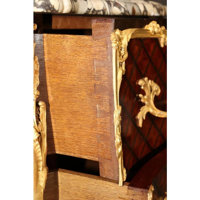 Wood Antique 19th Century French Louis XV Display Cabinet – Tall Hand-Carved Oak Vitrine in Soft Gray-Blue Patina For Sale - Image 7 of 9