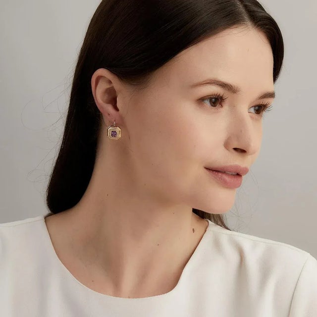 Contemporary Syna Yellow Gold Geometrix Earrings with Amethyst and Diamonds, a Pair For Sale - Image 3 of 5