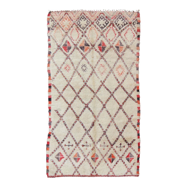 Vintage Moroccan Beni Ouarain Rug With Diamond Design 6'5'' X 11'7'' For Sale