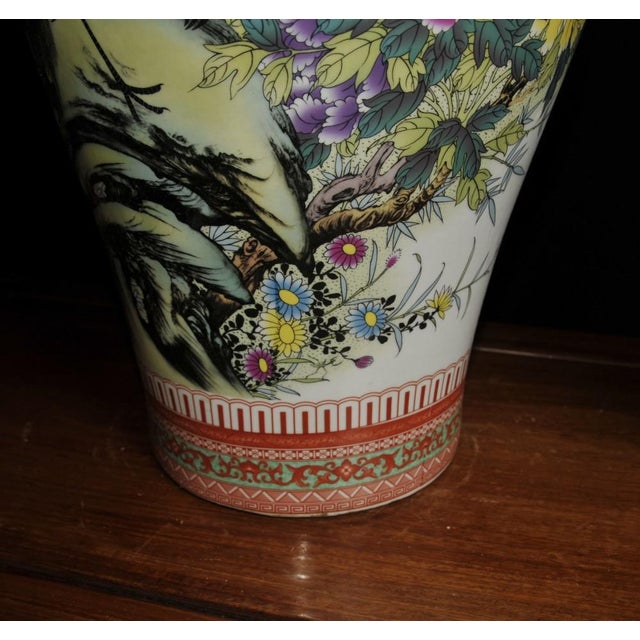 Chinese Doucai Porcelain Vases with Pheasant Paintings, Set of 2 For Sale - Image 5 of 9