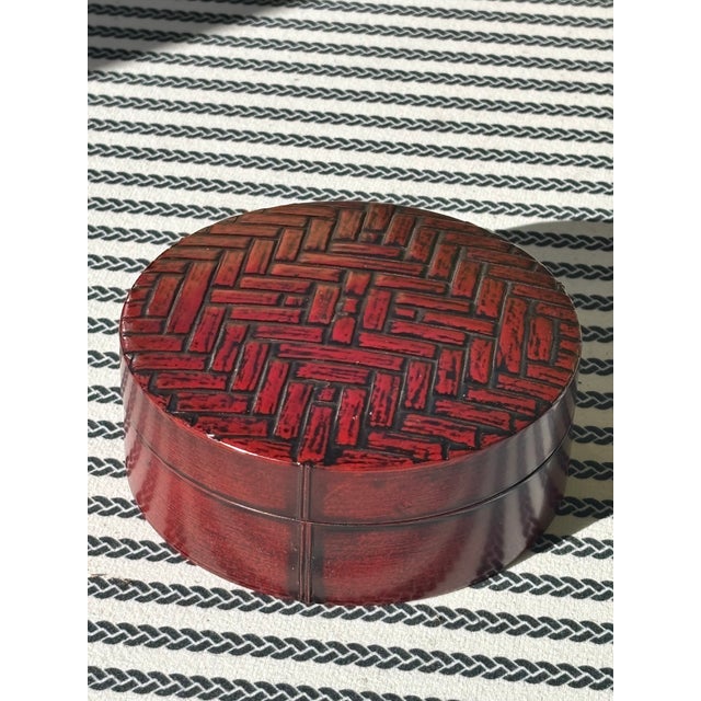 Plastic Vintage Chinoiserie Style Red Lacquerware Faux Bamboo Coaster Set by Otagiri - Set of 6 For Sale - Image 7 of 17