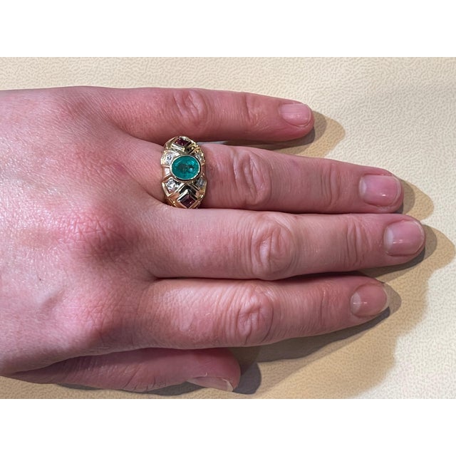 Oval Emerald , Pink Tourmaline Diamond Ring 18 Karat Yellow Gold, Size 6.5 For Sale - Image 14 of 18