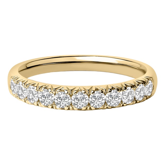 14K Yellow Gold 1/2 Cttw Round Diamond 11 Stone Classic Band - Size 8.5 For Sale