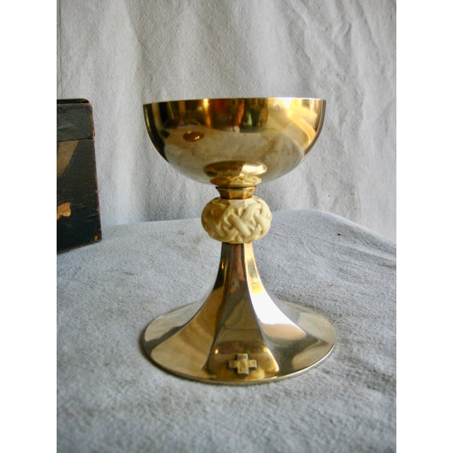 This is a real little piece of art of French Catholic art and we sale it as a piece of art and not for the metal value ,...