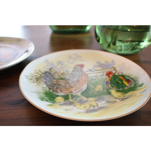 Vintage Royal Staffordshire Rooster & Hen Plates by H. Rajot – Set of 2 Hand-Painted Barnyard Wall Décor or Serving Plates For Sale In Miami - Image 6 of 7