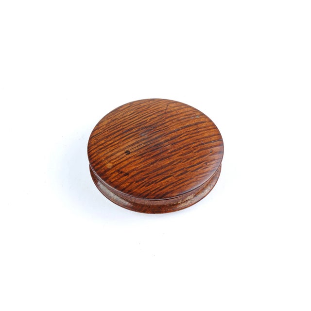 Late 19th Century Antique England Treen Wooden Box With Removable Lid For Sale In New York - Image 6 of 6