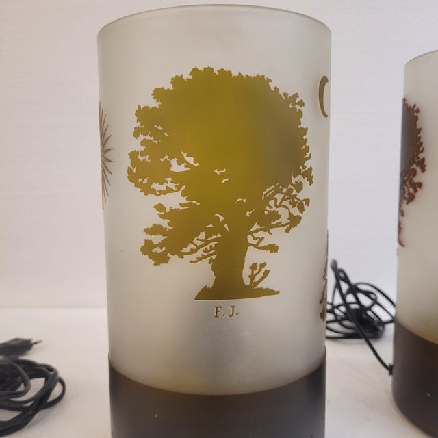 Table Lamps in Bent and Acid-Etched Glass by F.J., France, 1970s, Set of 2 For Sale - Image 13 of 18
