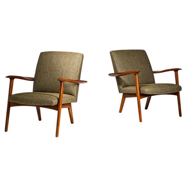 Pair of Lounge Chairs, Probably Italy, Mid-20th Century For Sale - Image 10 of 18