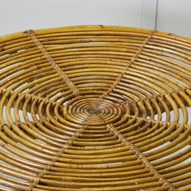 Vintage Round Two-Tier Coffee Table in Bamboo and Rattan by Tito Agnoli, Italy, 1960s For Sale - Image 6 of 9