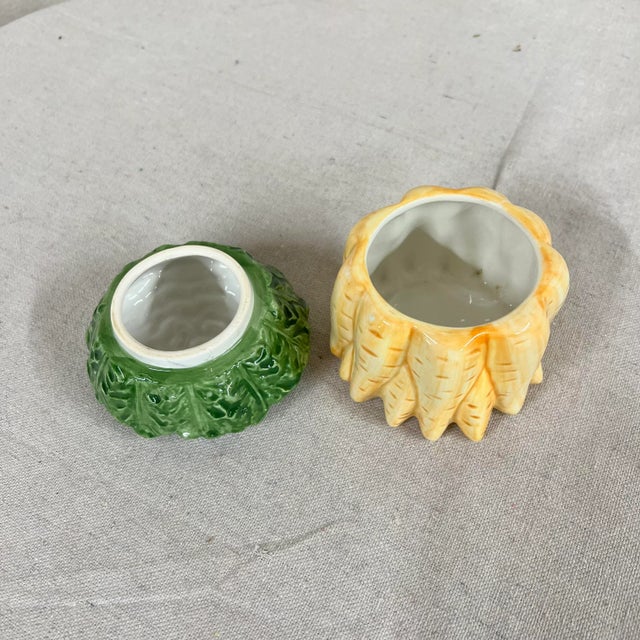 English Late 20th Century Ceramic Carrot Trinket Box For Sale - Image 3 of 8