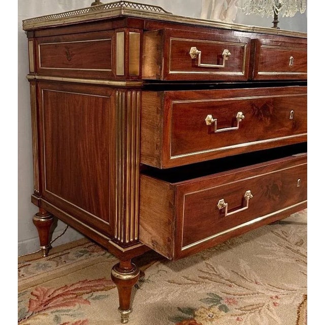Vintage French Commode in Mahogany For Sale - Image 9 of 9
