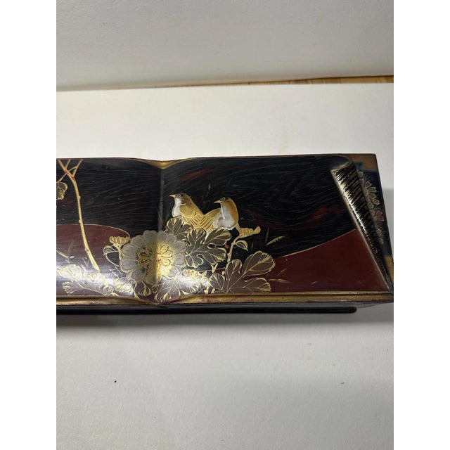 Antique Japanese Shikki Lacquer Box, 1920s For Sale - Image 12 of 13