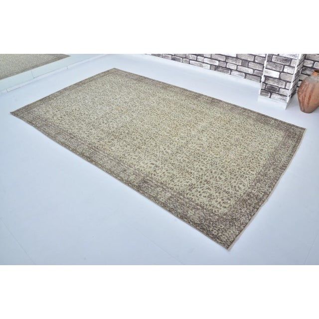 1960s Handmade wool and cotton rug in Turkish Anatolian Carpet, Vintage Area Rug, Turkish Vintage Anatolian Rug, Handmade...