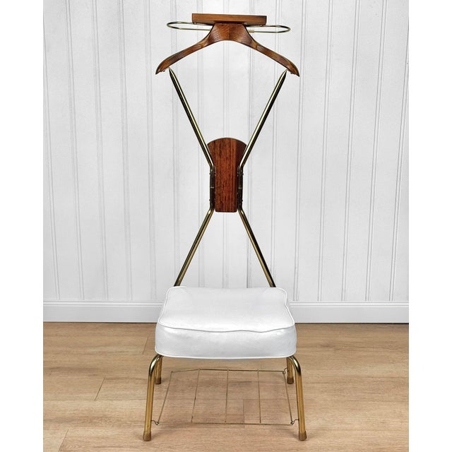Mid-Century Modern Mid-Century Atomic Teak & White Upholstered Wardrobe Valet Seat For Sale - Image 3 of 12