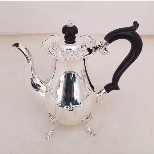 1920s Arts and Crafts Sterling Silver Coffee Service from James Deakin & Sons, 1927, Set of 3 For Sale - Image 5 of 18