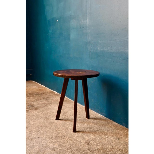 Brutalist Tripod Side Table in Wood, 1970s For Sale - Image 3 of 6