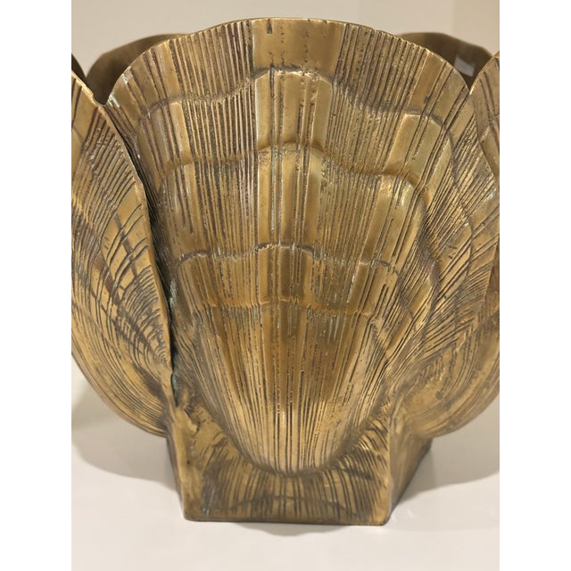 Large Scale Vintage Palm Beach Style Brass Seashell Planter For Sale In Little Rock - Image 6 of 15