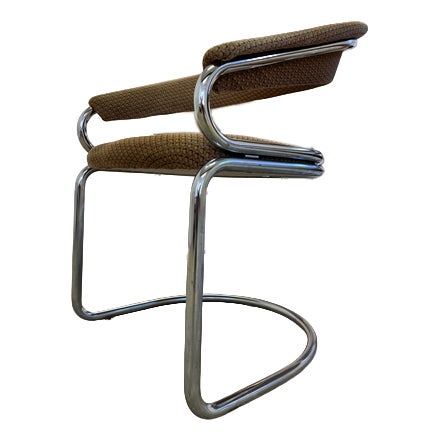 Cantilever Chair in Beige Chrome by Giotto Stoppino For Sale