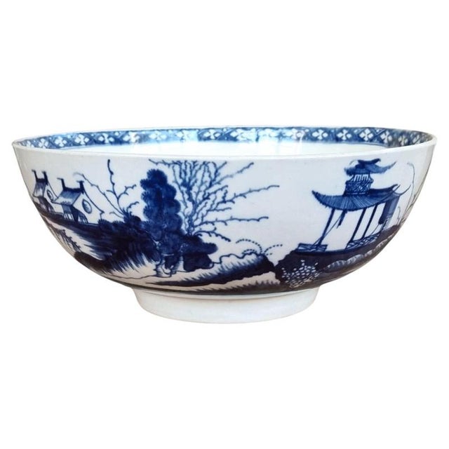 Large First Period Precipice Pattern Punch Bowl from Dr Wall Worcester, 1765 For Sale - Image 11 of 11