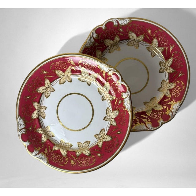 Porcelaine de Paris Napoleon III Pair of French “Porcelaine De Paris” Dessert Trays For Sale - Image 4 of 18