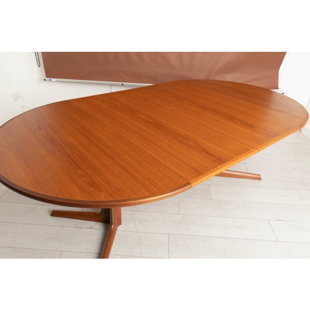 Wood Danish Extending Dining Table in Teak from Gudme Mobelfabrik, 1960s For Sale - Image 7 of 11