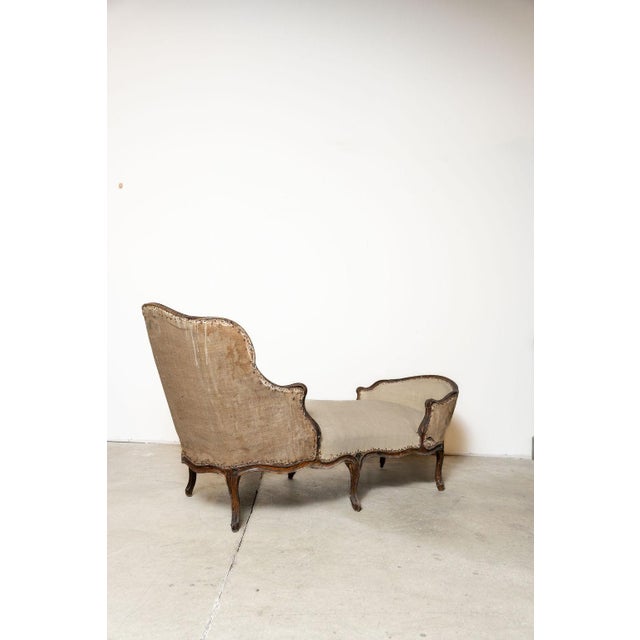 Cream Antique French Louis XV Duchesse en Bateau Chaise Longue For Sale - Image 8 of 14
