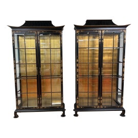Example of China and Display Cabinets
