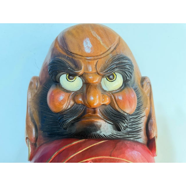 Mid 20th Century Vintage Hand-Carved Wood Daruma Bodhidharma Wall Mask With Hossu Fly Whisk For Sale - Image 5 of 12