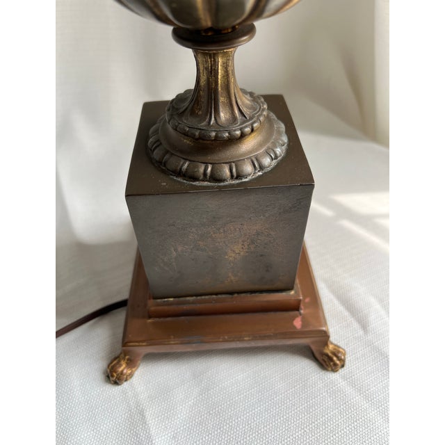 Vintage Mid 20th Century Neoclassical Black Urn on Footed Pedestal Brass Accent Lamp For Sale - Image 9 of 12